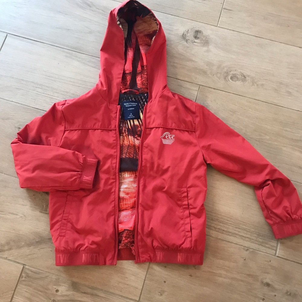 Nukutavake lightweight jacket